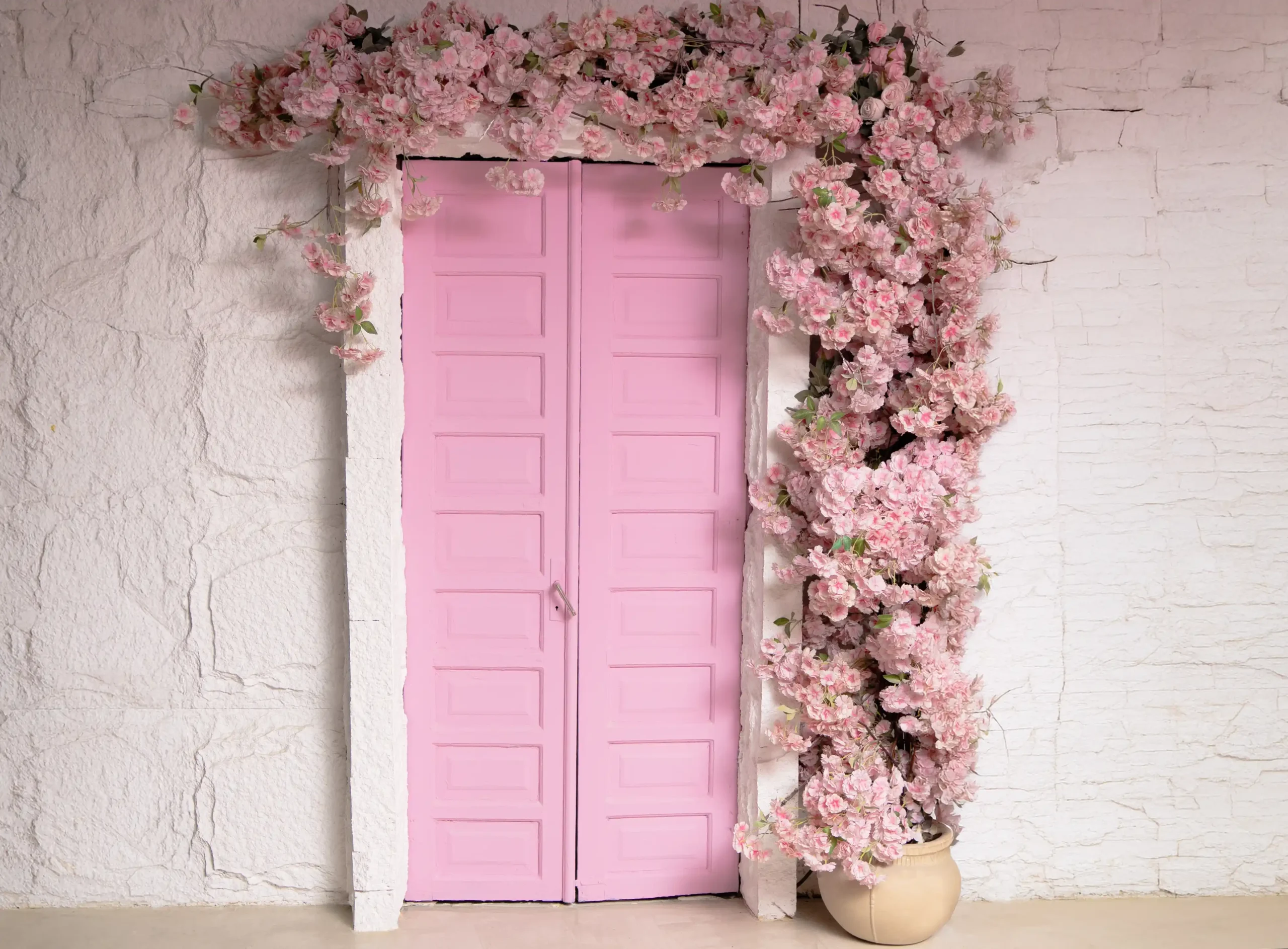 SPRING BOOTH
